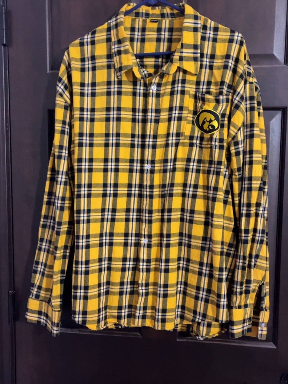 Men's Iowa Hawkeyes Plaid Button-Down Shirt